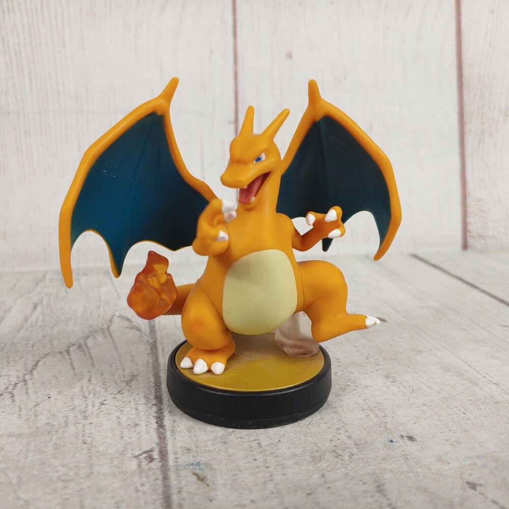 Nintendo Charizard Super Smash Bros Series Amiibo Figure Pokemon NVL-001 USED